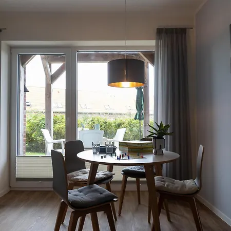 Lilli Marleen 9-1-3 Eg