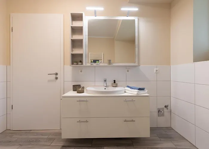 Lilli Marleen 9-1-3 Eg *